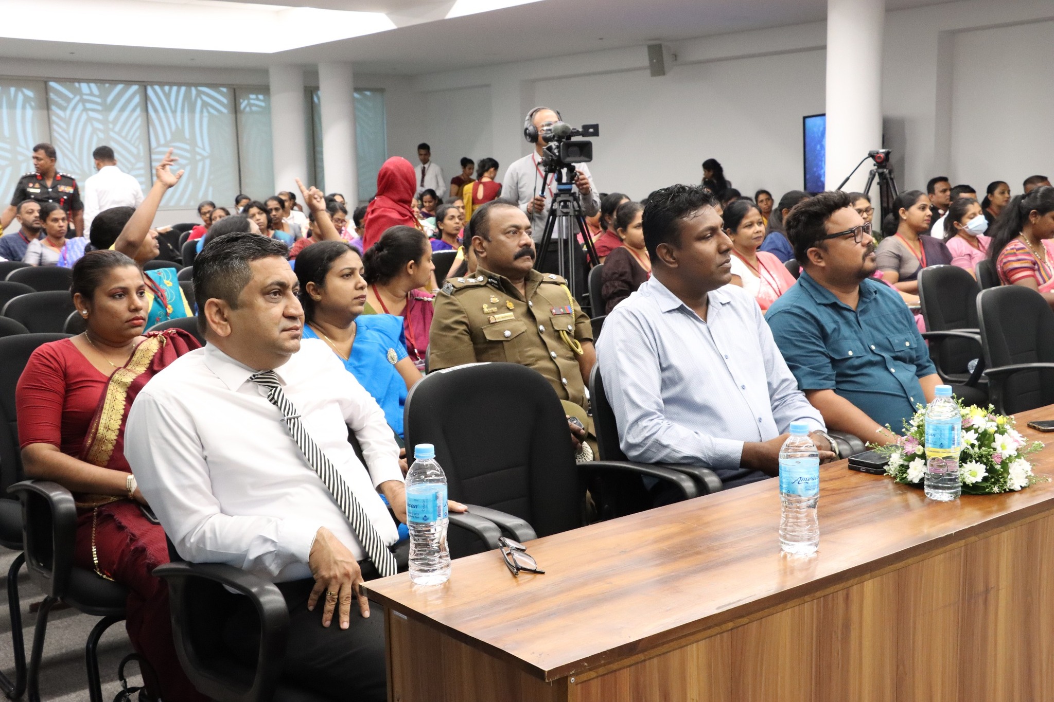 565142917_1253425903484042_6550873680815734535_n