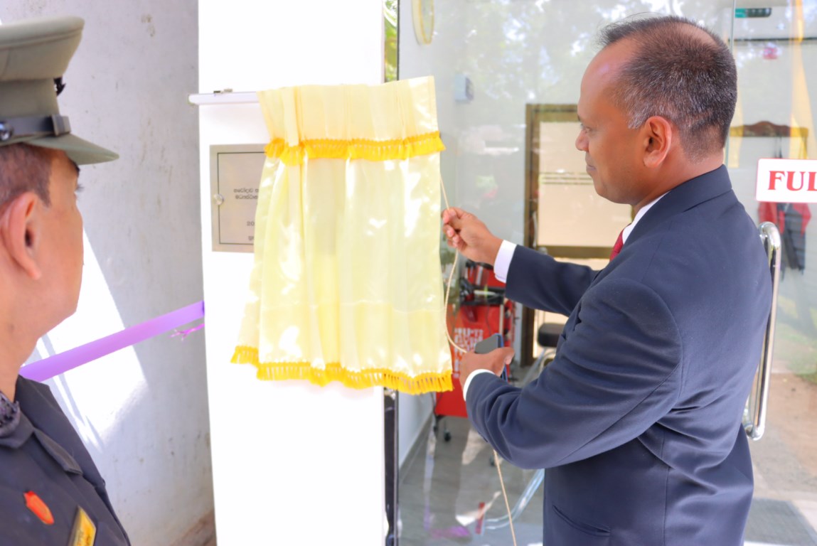 පුනරුත්ථාපනලාභීන්ගේ ප්‍රයෝජනය සදහා අභිනවයෙන් ඉදිකරන ලද කරණවැමිහල විවෘත කිරීම සහ මධ්‍යස්ථාන නිරීක්ෂණ සංචාරය  – නවෝදාව තෘතීය හා වෘත්තීය සාක්ෂරතා පුහුණු මධ්‍යස්ථානය – සේනපුර